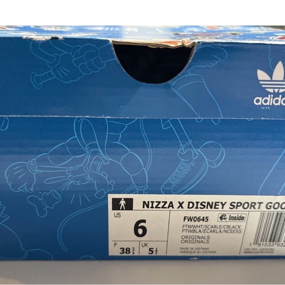 adidas womens White Disney Character Goofy canvas Sneakers - Picture 6 of 7